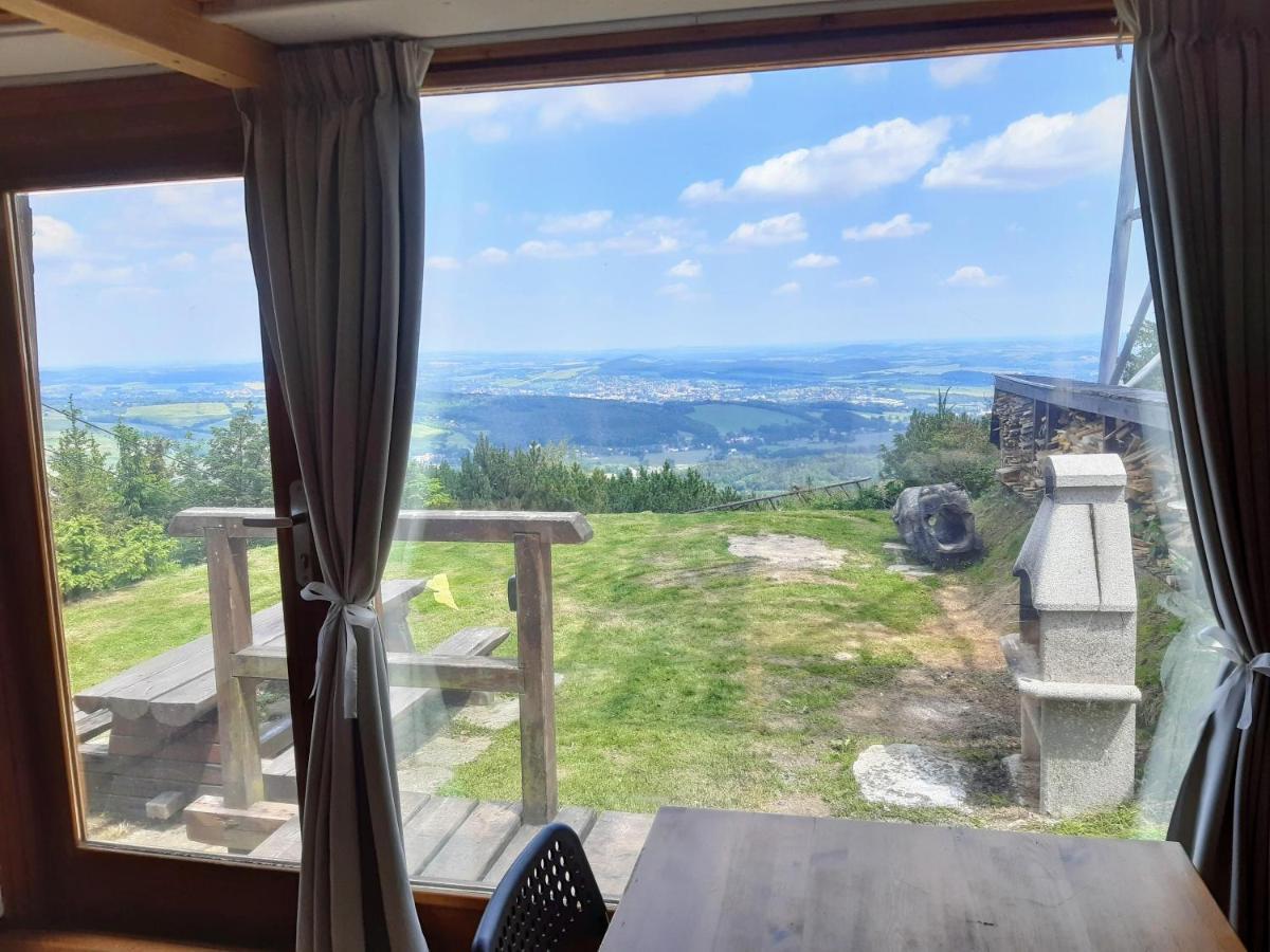 Apartmany Chata Jedlova Hora Йиржетин-под-Едловоу Экстерьер фото